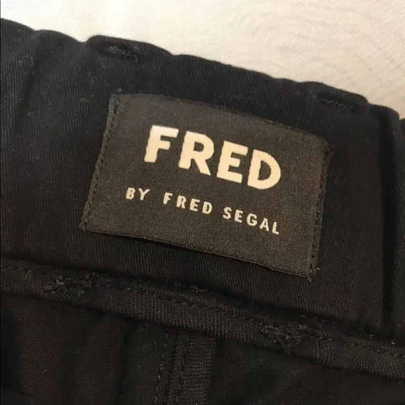 NWT FRED by FRED SEGAL Black Cropped Pants Size 26 - Picture 3 of 8